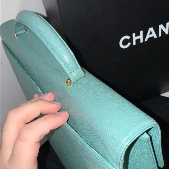 CHANEL Turquoise Seafoam green caviar leather classic briefcase Kelly top handle - Picture 11 of 16